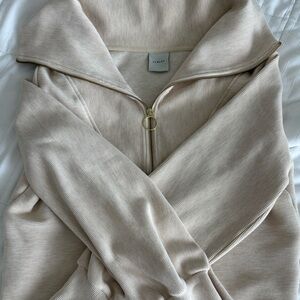 Varley vine half zip sweater. Beige. Size M